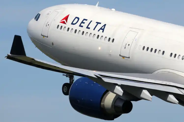 Delta Air Lines partners with DraftKings on in-flight gaming entertainment