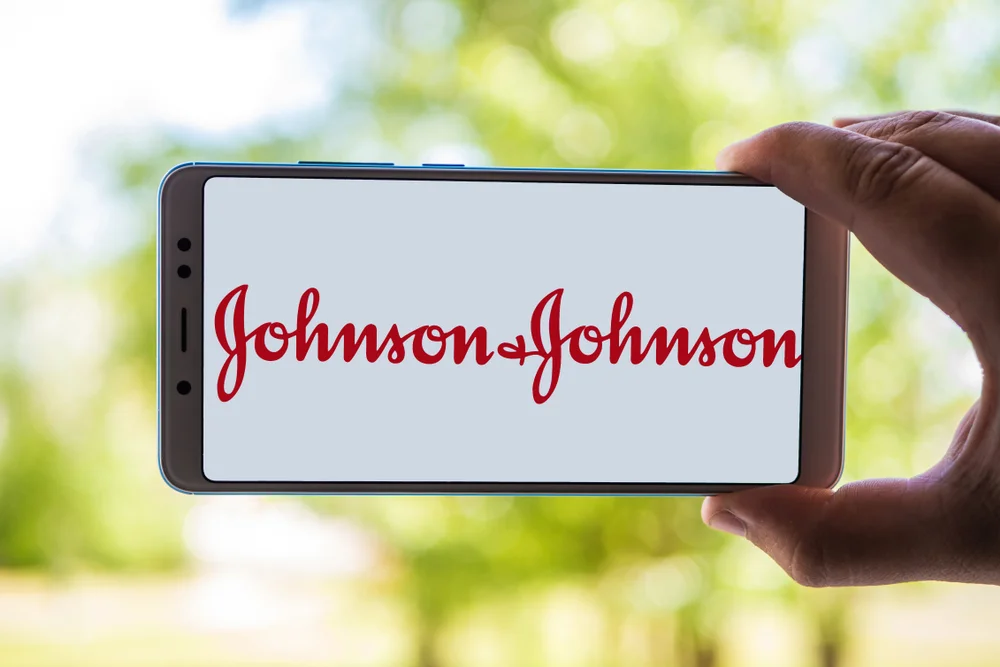 Jim Cramer Says Johnson &amp; Johnson Stock Could Power Through $200 Next