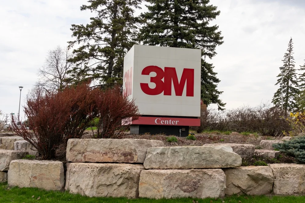 Post-It Maker 3M Lifts Outlook As CEO Highlights Accelerating Growth