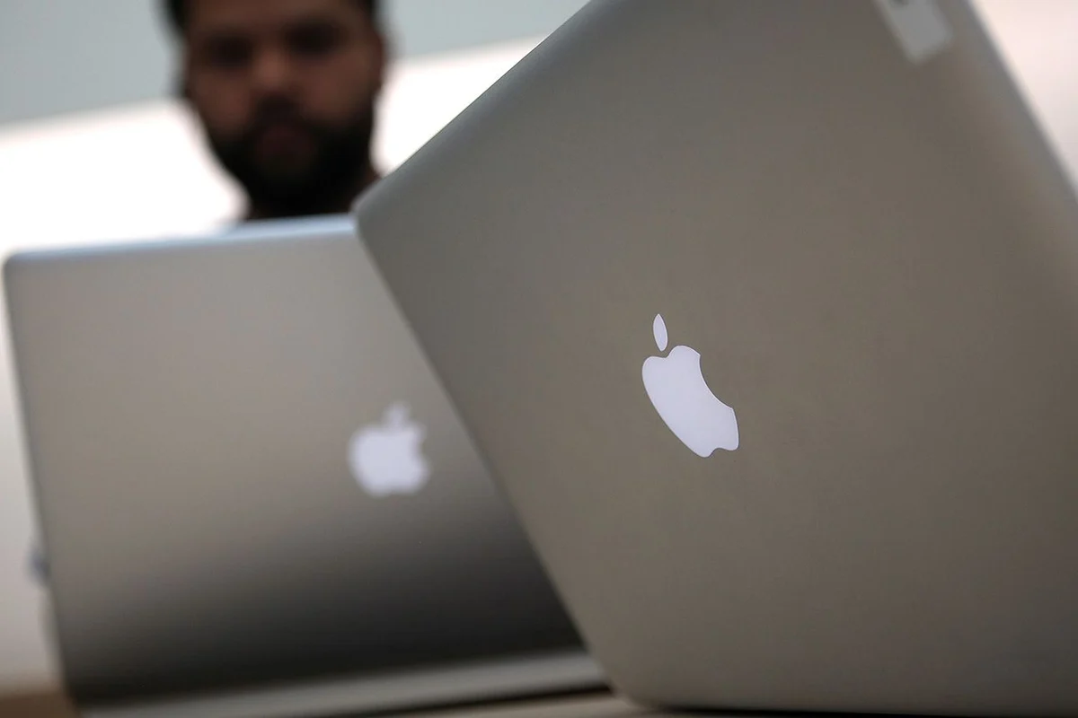 Apple Unveils Its First-Ever Touchscreen MacBook Pro. Should Investors Be Concerned About the $2,899 Price Tag?