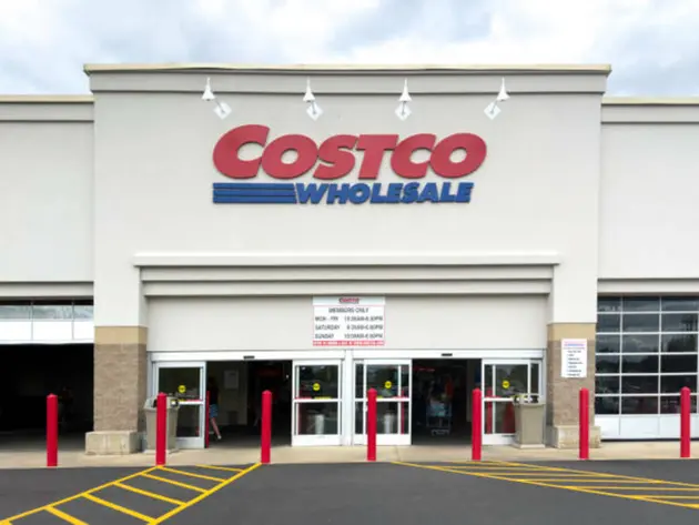 Costco at a crossroads: Strong sales stoke talk of special dividend or the elusive stock split