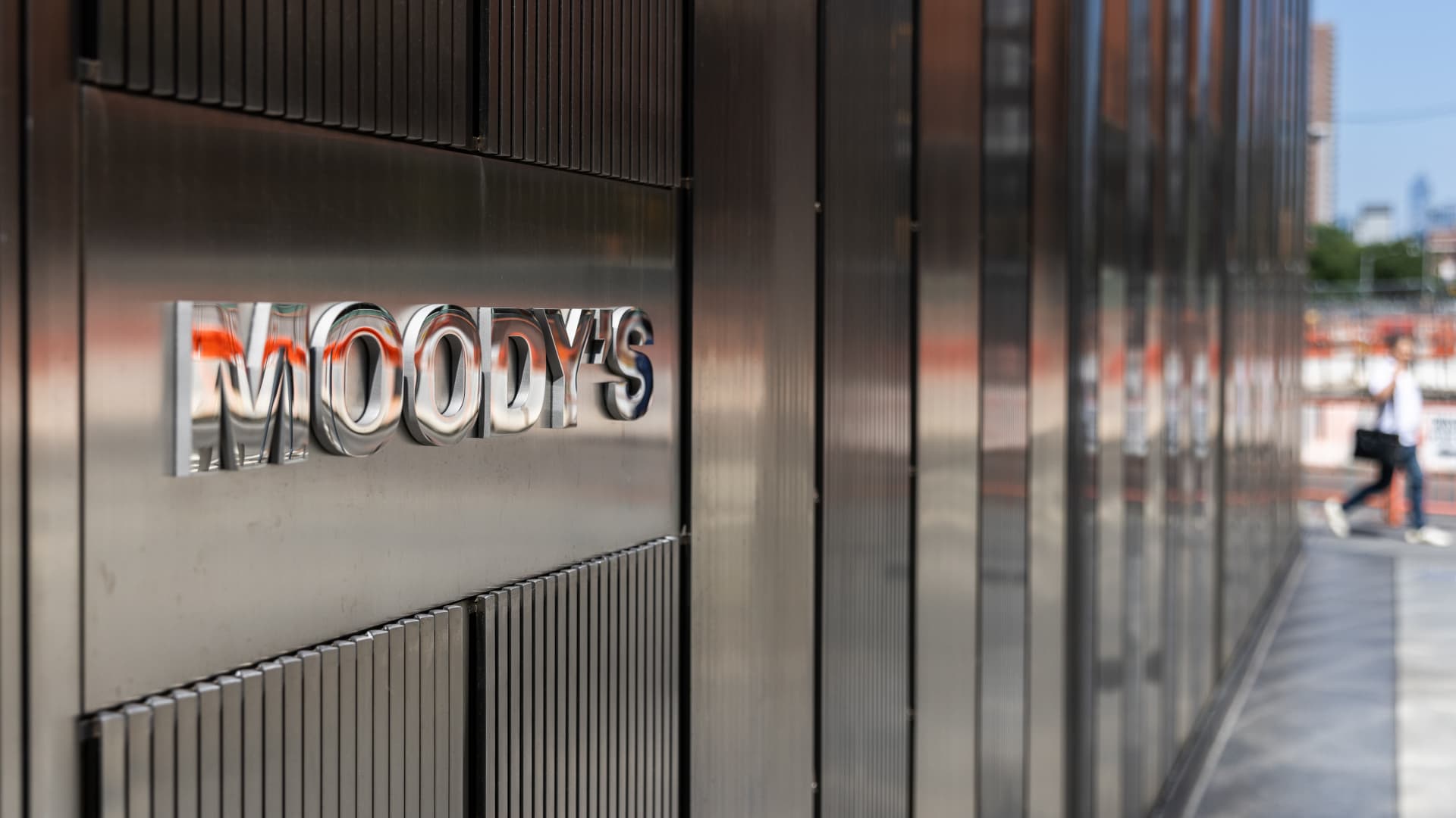 December CRE deal volume sinks further, but office is a surprising bright spot