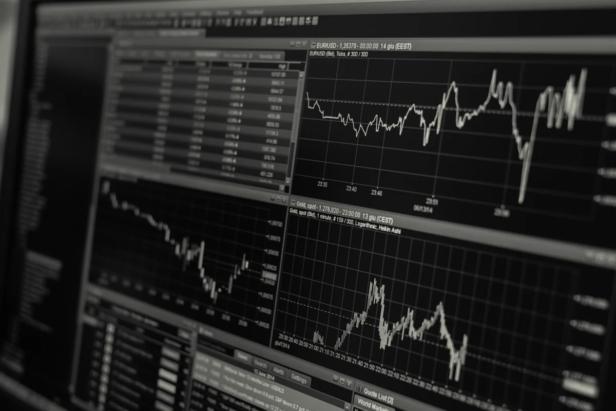 The Latest Analyst Ratings For UMB Financial - UMB Financial - Benzinga