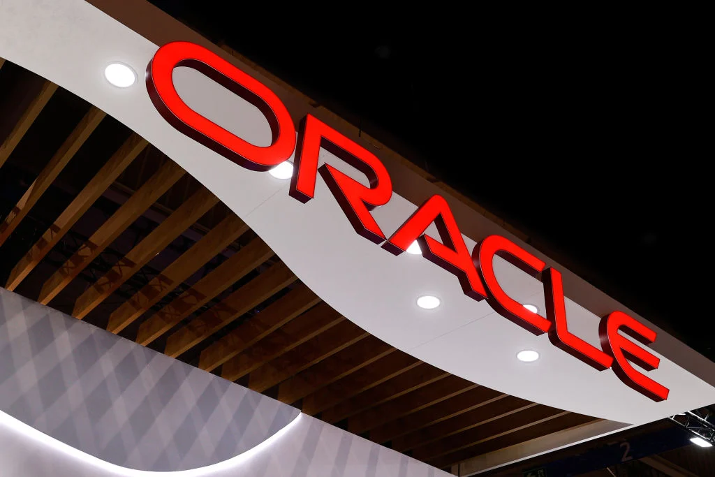 Why Oracle Stock Is Gaining