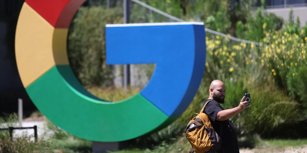 Google’s AI Chips Are Hot. Why Partner Broadcom Is Talking Down Their Success.