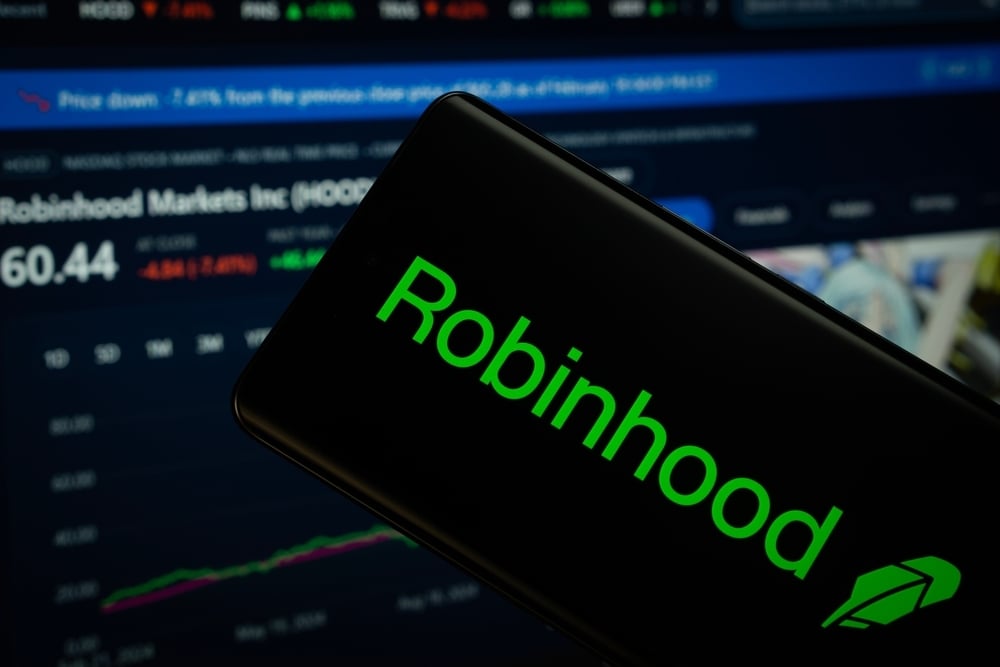 Robinhood Stock Rises with Bitcoin Amid CFTC's New Crypto Proposal
