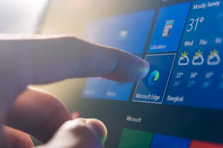 Microsoft adds Copilot Mode to deliver AI for Edge web browser