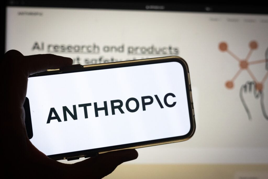 Anthropic Races to Defend Enterprise AI Lead Against OpenAI’s GPT-6 Astra But Weighs Safety Concerns: Report