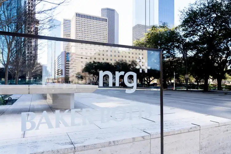 NRG soars to record high after big upside earnings report, $12B assets deal