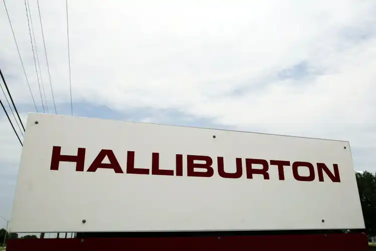 Halliburton snaps six straight sessions of gains