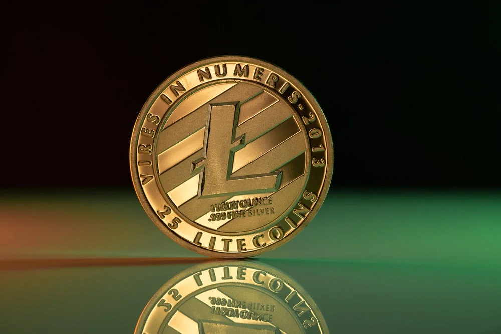 Litecoin Surges 18% In 7 Days: Trader Says It's 'About To Pull An XRP'