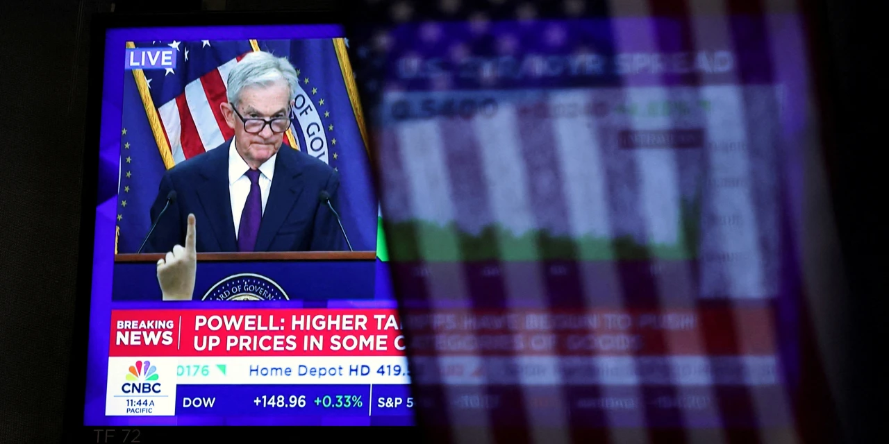 Global Markets Mixed as All Eyes Turn to Fed Rate Decision