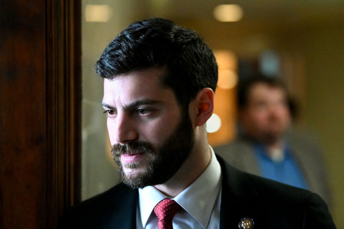 NY Congressional Candidate Faced Palantir Sexual Comments Claim