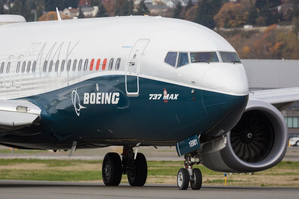 Boeing Stock Slips As United Airlines Jet Faces Emergency Landing In Japan