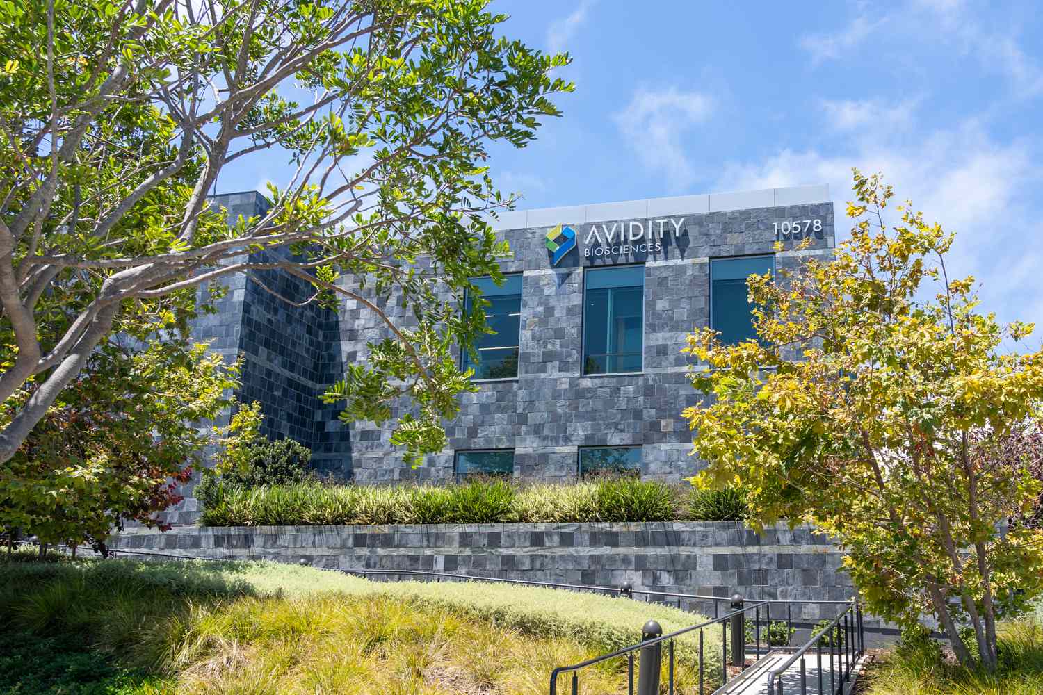 Why Avidity Biosciences And Dyne Therapeutics Stocks Soared 40% Monday