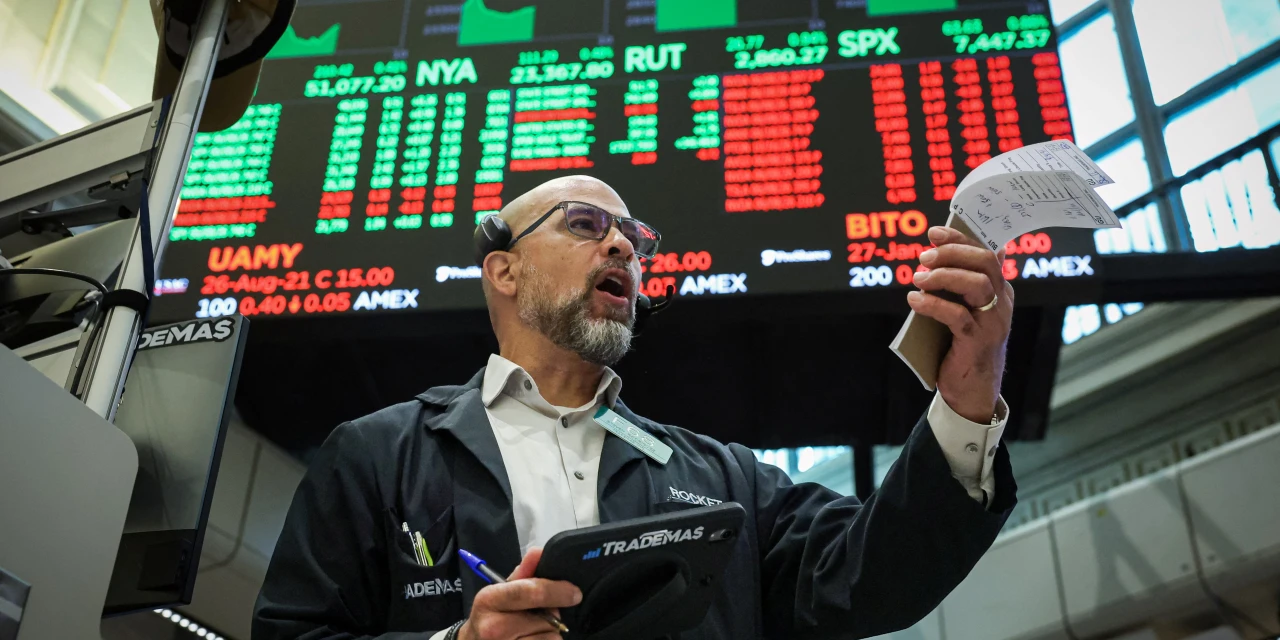 U.S. Futures Rise as Tech Recovery Continues