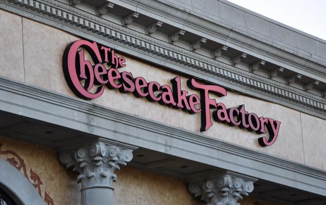 Cheesecake Factory Comps Growth Helps Amid High Costs - Yahoo Finance