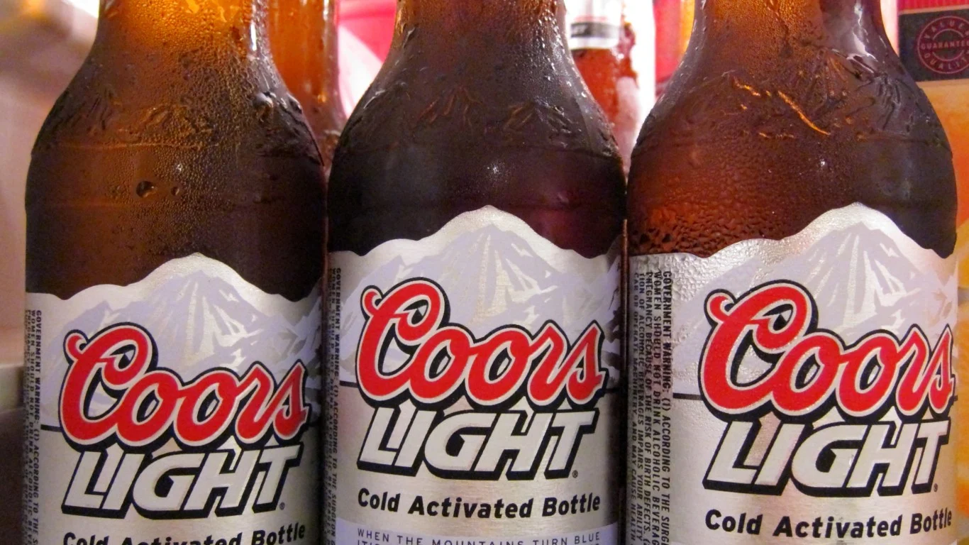 Molson Coors Could Drop Another 3% as Barclays Slashes Target to $40 With Underweight Rating