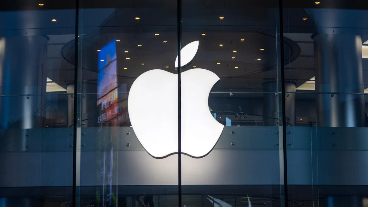 Apple Cuts Hundreds of Jobs as it Refocuses on A.I.