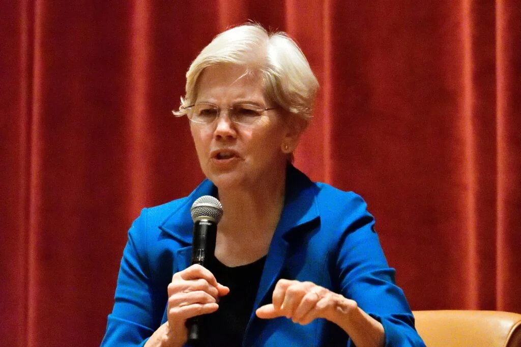 Elizabeth Warren Questions Trump's Role In Tilting Warner Bros. Bid In Favor Of Ellison Family: 'Looks Like Crony Capitalism...'