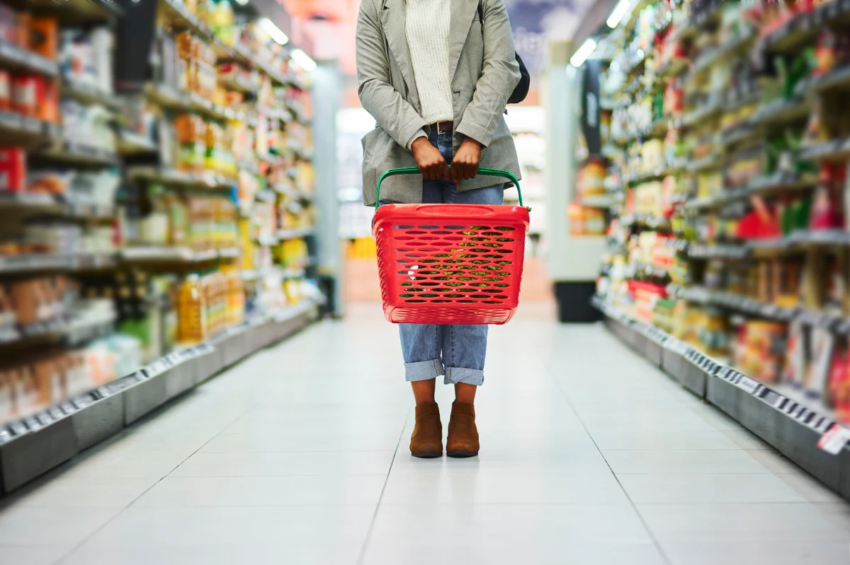 Why Is PepsiCo Stock Falling, and Is It a Buying Opportunity?