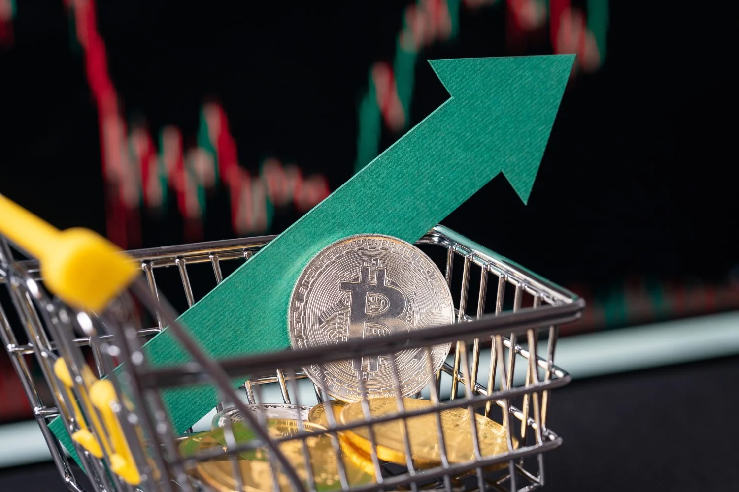Coinbase Just Rallied 14% in a Month: Take Profits, or Buy More?