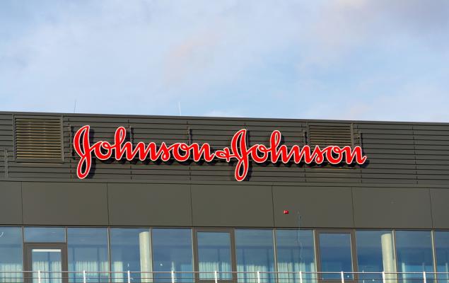 JNJ Q3 Earnings Call Highlights Growth Outlook and MedTech Challenges