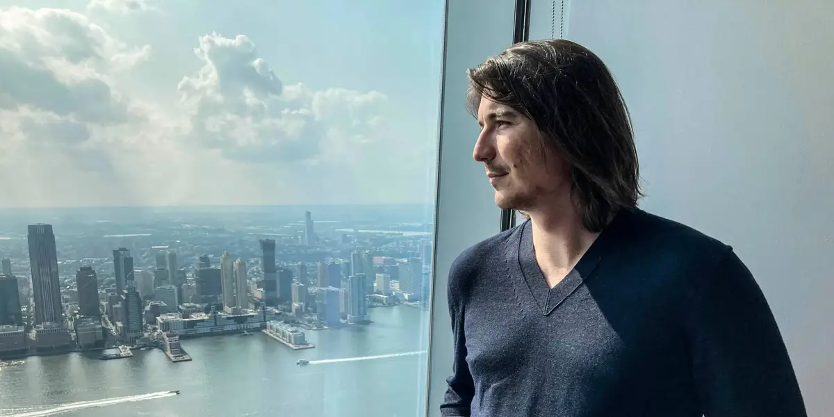 Robinhood's CEO says he got advice from Mark Zuckerberg and Elon Musk during the GameStop PR crisis