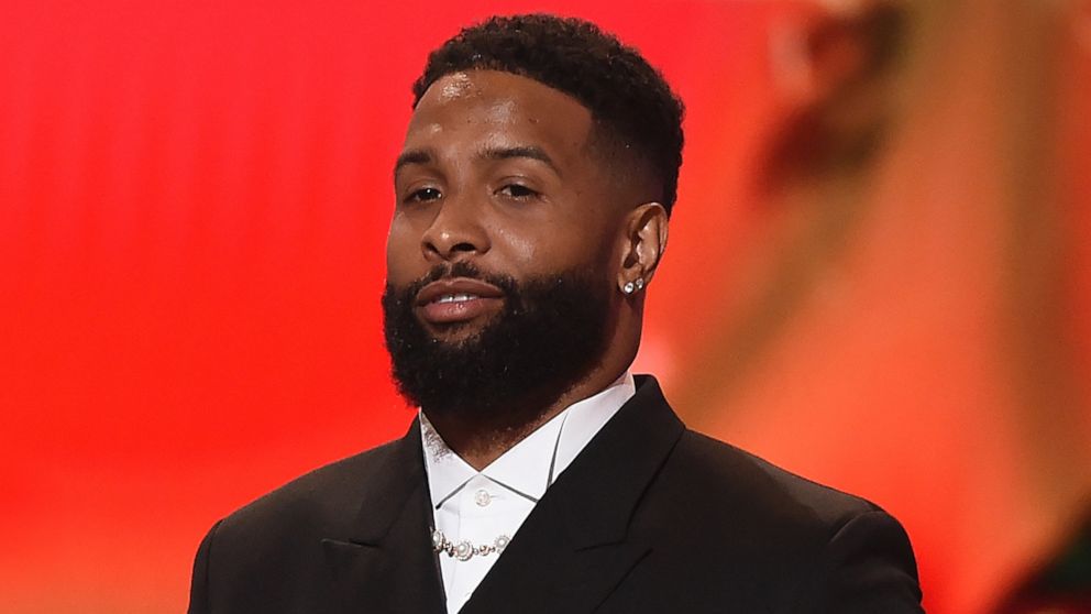 NFL star Odell Beckham Jr. removed from Americans Airlines flight after crew 'concerned' for his health: Police - ABC News