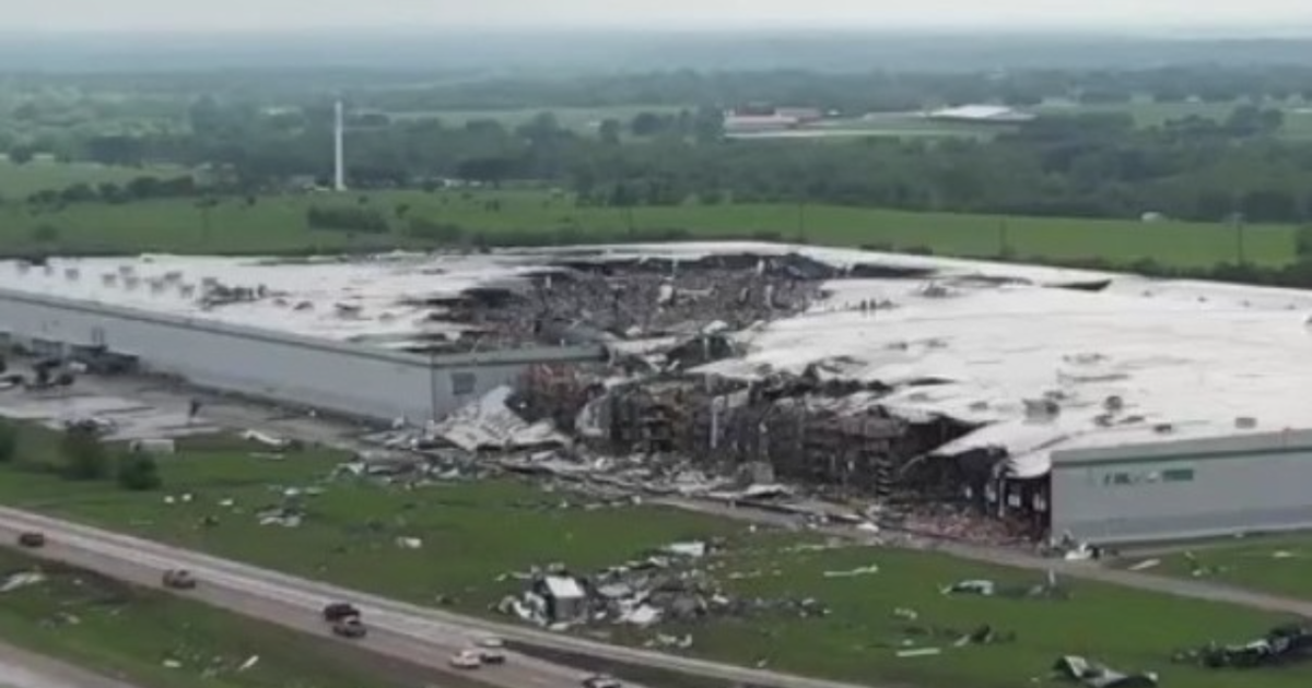 Tornado causes extensive damage in Marietta, Oklahoma - CBS News