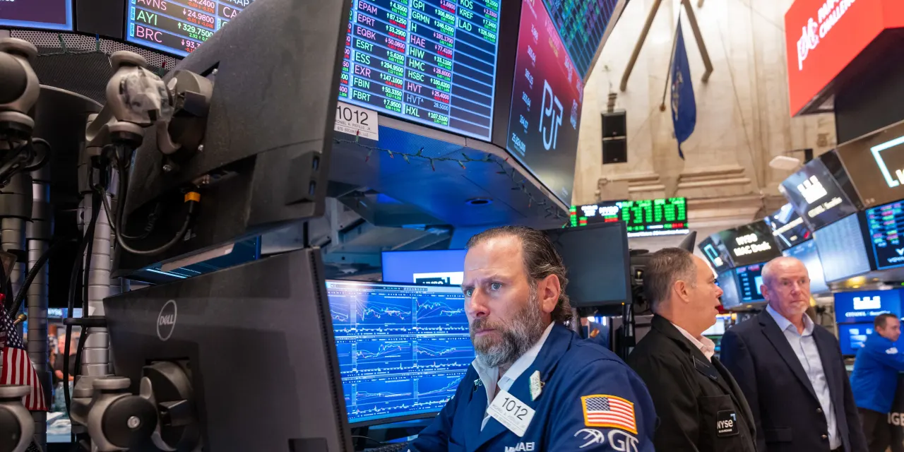 SMCI, Apple, Intel, Berkshire Hathaway, and More Stocks That Explain Today’s Market