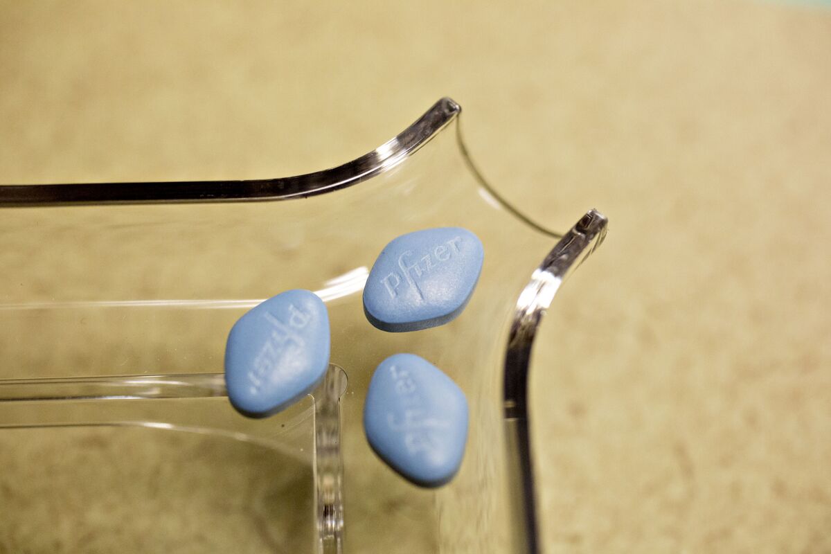 Pfizer Ponders Viagra Lessons to Chart First Obesity Drug Launch