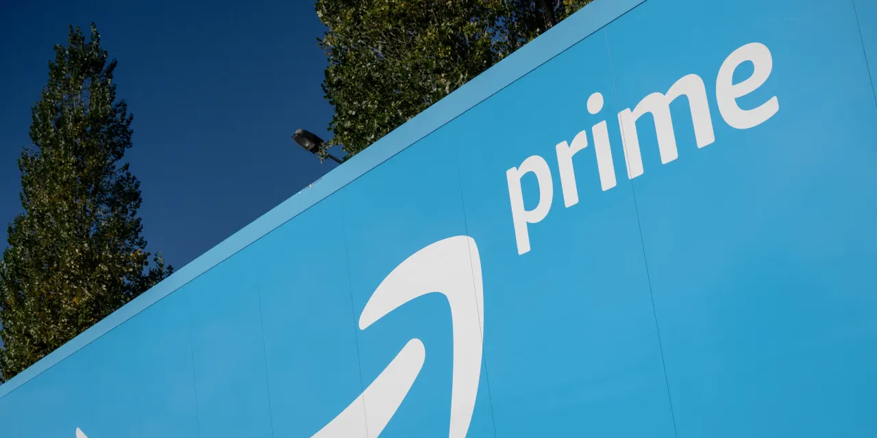 Amazon Expands Its LTL Shipping Business. Old Dominion Freight Tumbles.