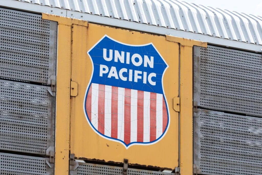 Union Pacific Delivers Earnings Beat, Shares Move Higher On Strong Quarterly Results