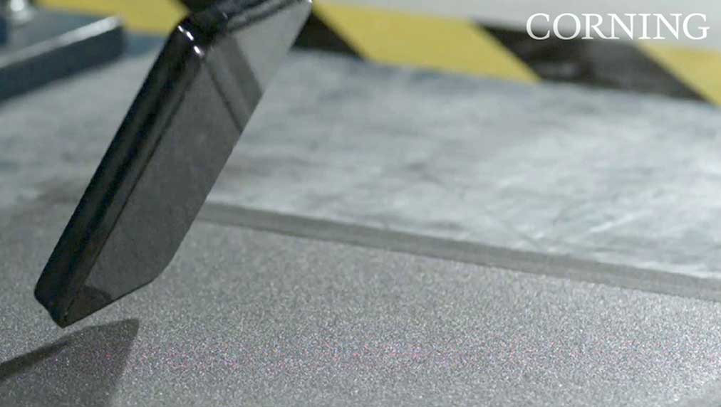 Corning Rallies On Amazon Deal
