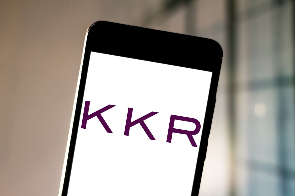 KKR First-Quarter Profit Tops Estimates After Earnings Overhaul - Bloomberg