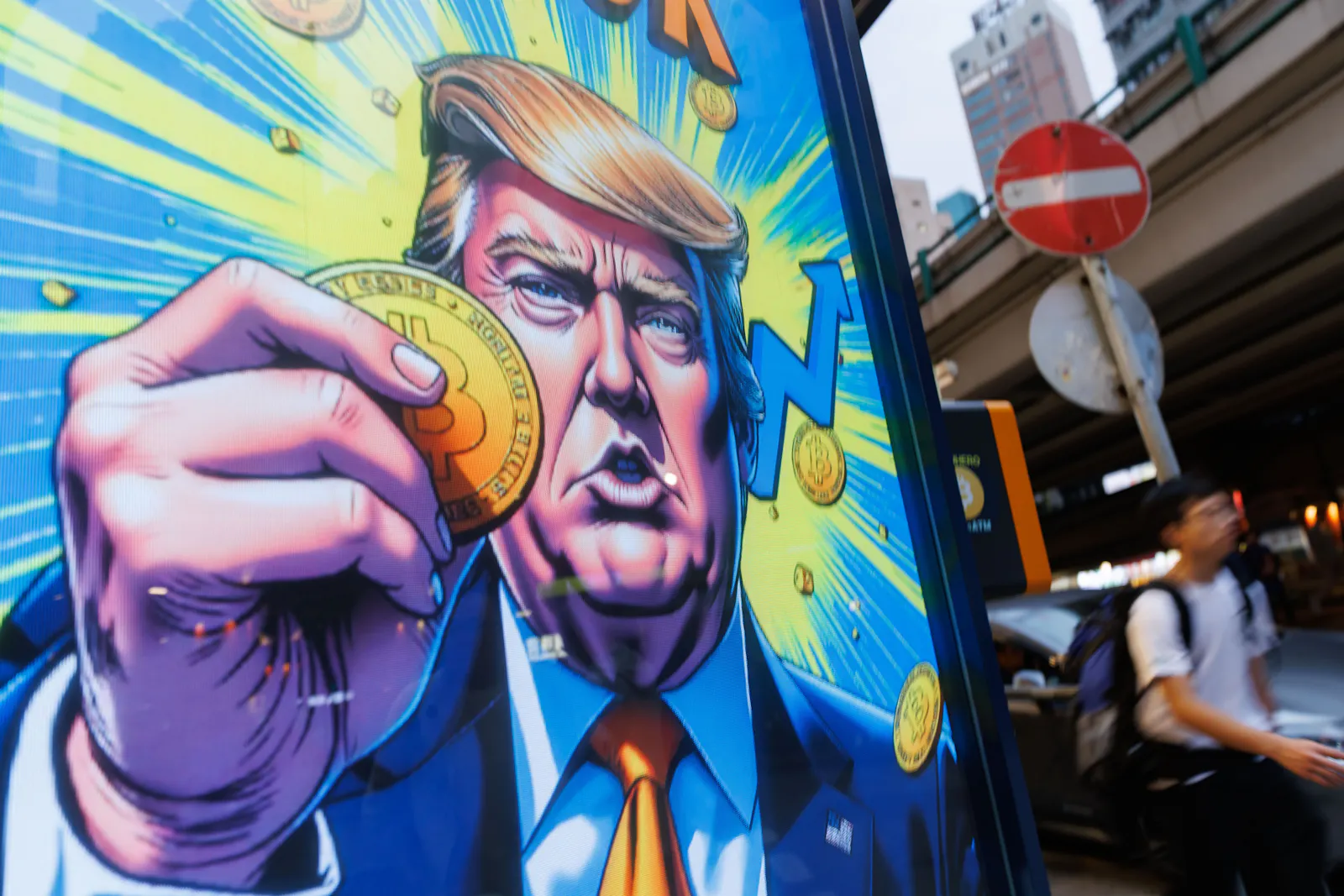 As competition to be a top $TRUMP holder ends, the meme coin launches loyalty program, reward points