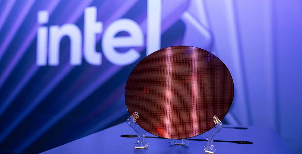 Intel Stock Jumps After Chipmaker Crushes Q1 Targets, Guides Higher