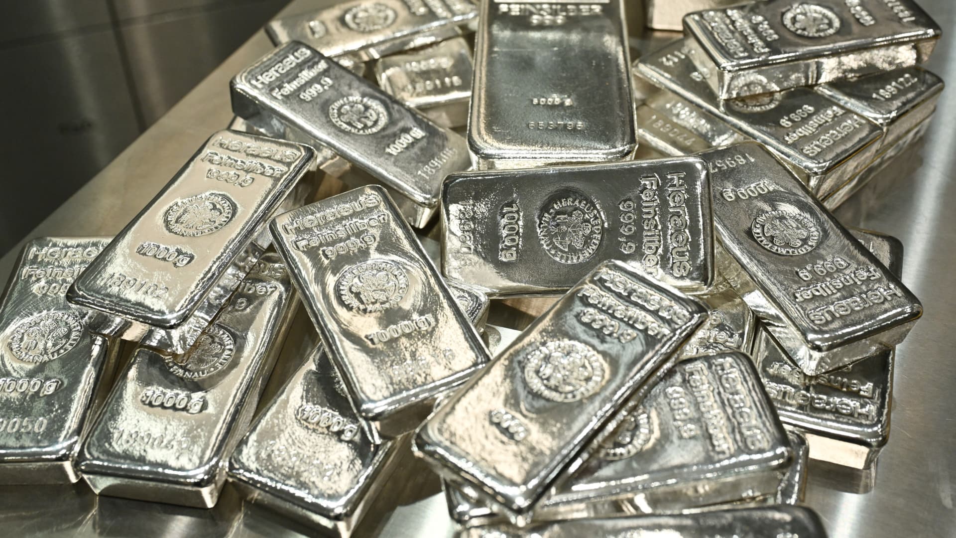 China to restrict silver exports, echoing rare earths playbook
