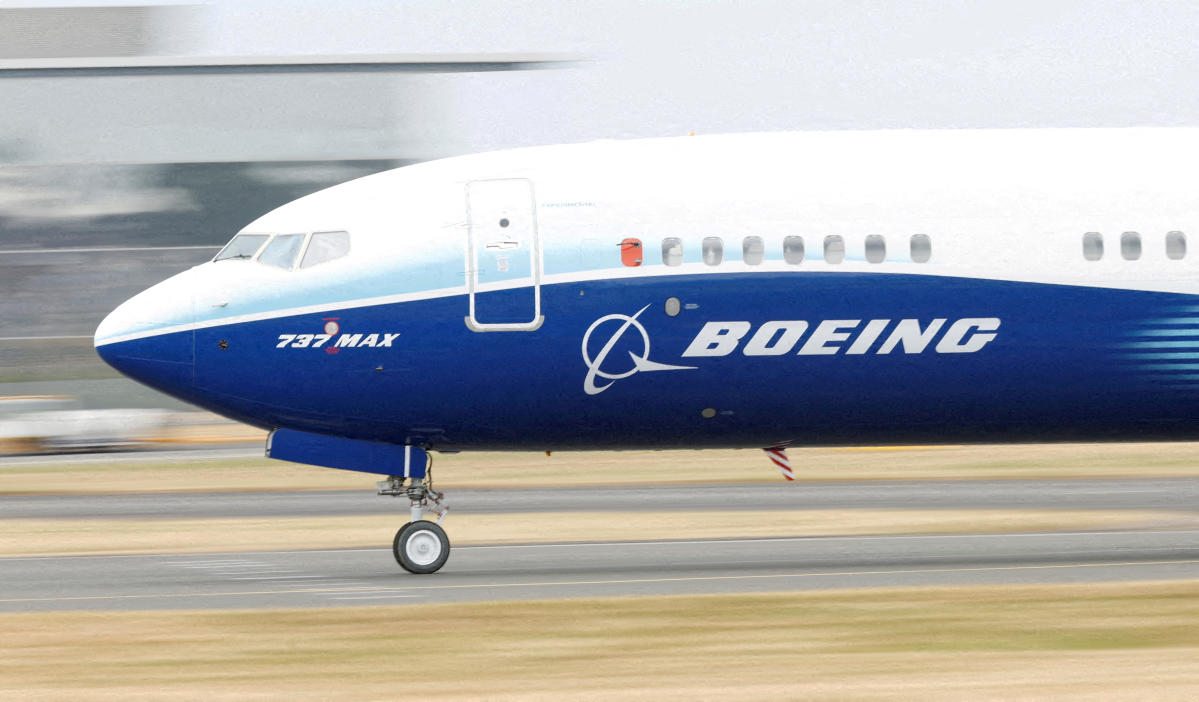 Boeing stock slides after tumultuous quarter headlined by 737 Max crisis - Yahoo Finance