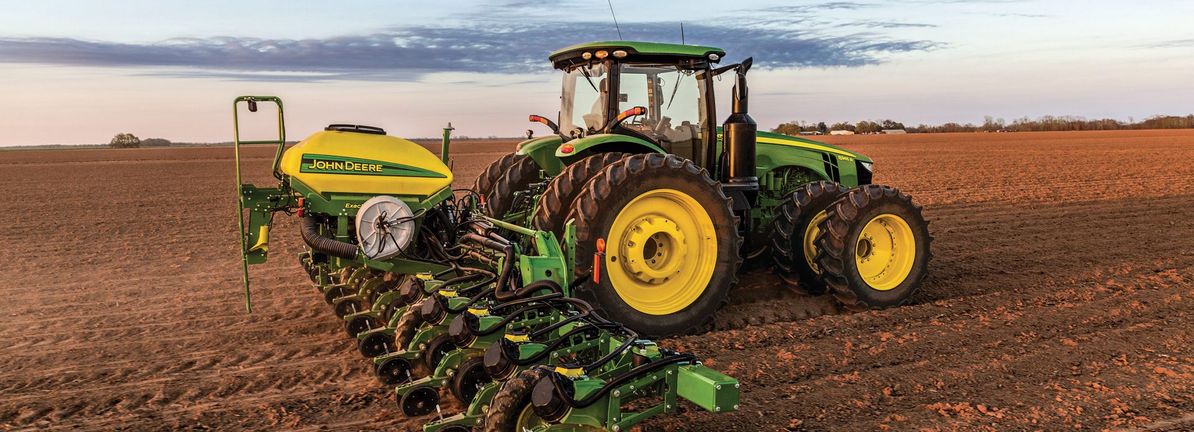 A Look At The Fair Value Of Deere & Company - Simply Wall St