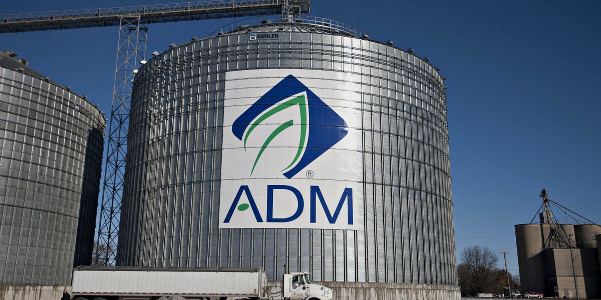 ADM's CFO agrees to resign amid DOJ investigation. What's the board's next move? - Fortune