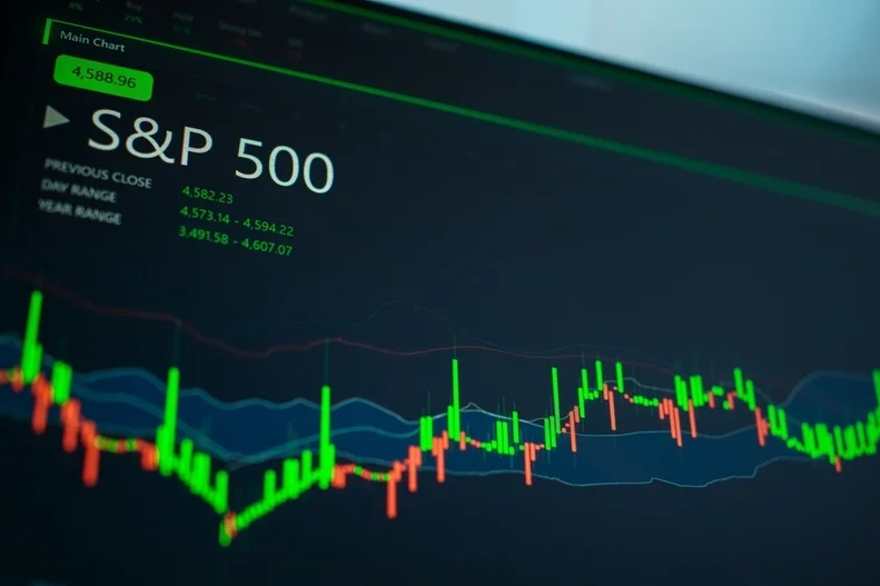 Consumer Tech News (June 30–July 4): Trump's Tax Bill Advances, S&amp;P Hits Record, Nvidia Nears $4 Trillion, Apple Debuts iOS 26 Spam Filter