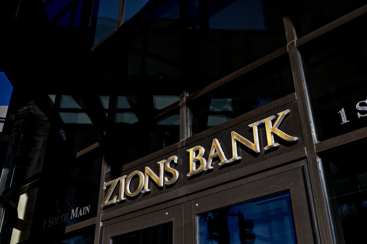 Troubled Real Estate Firm at Center of Banks’ Latest Loan Pinch
