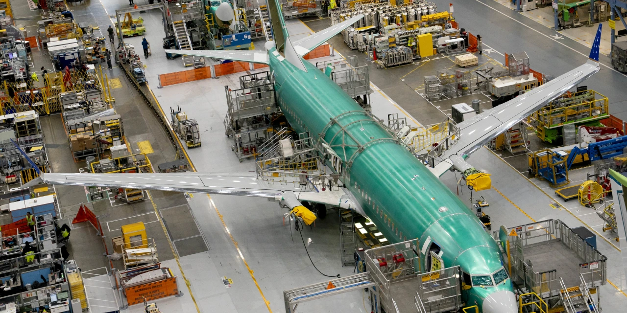 Boeing’s $8.4 Billion Deal Is Bleeding Red Ink