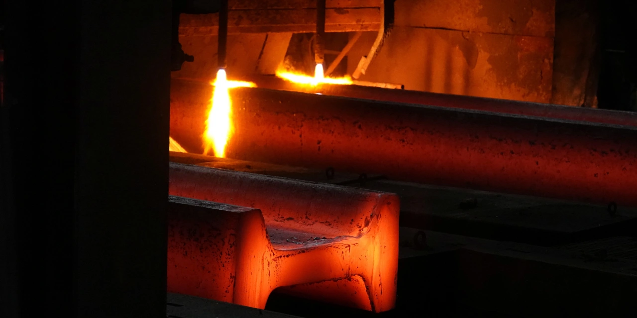 Nucor, Steel Dynamics Warn of Profit Shortfalls