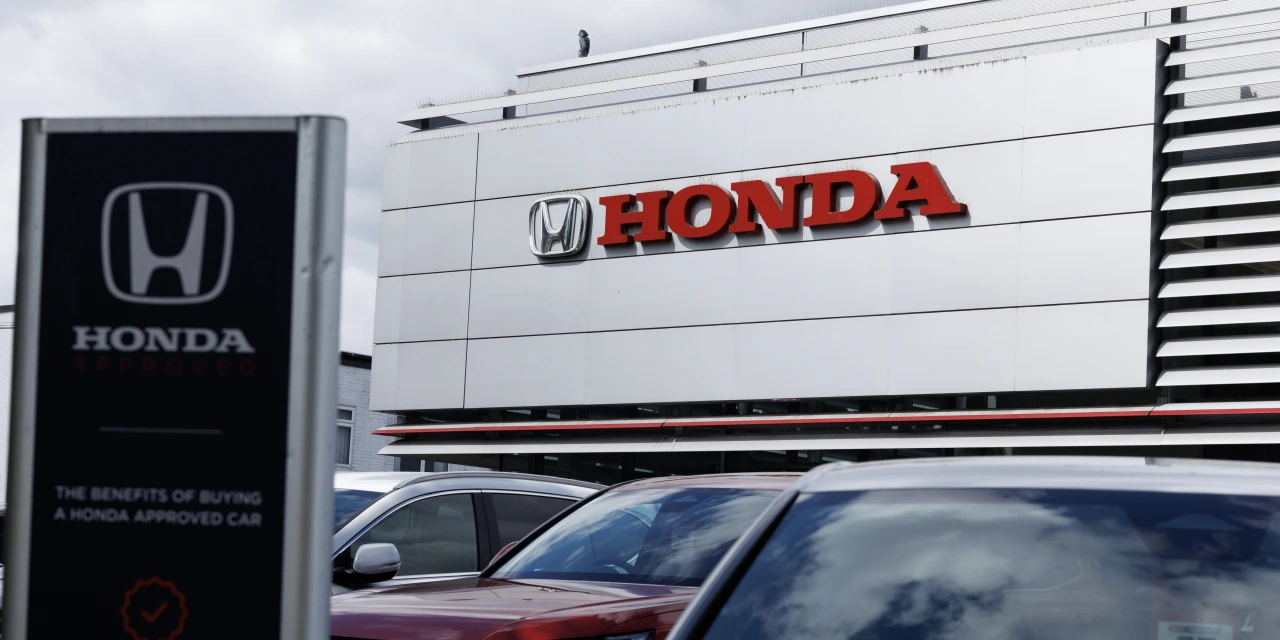 Honda Motor Expects Up to $15.7 Billion Hit From EV Strategy Reassessment
