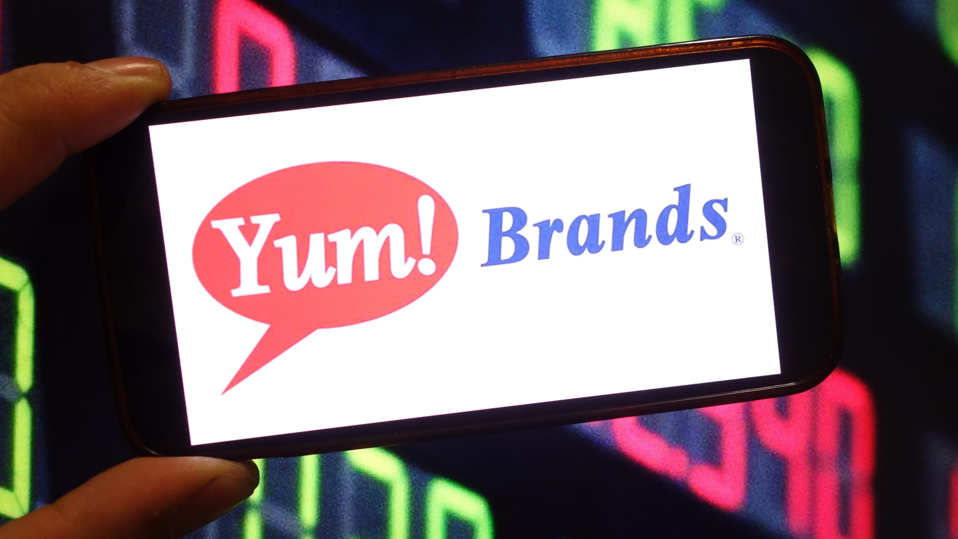 Yum Brands earnings miss estimates as Pizza Hut, KFC struggle in the U.S.