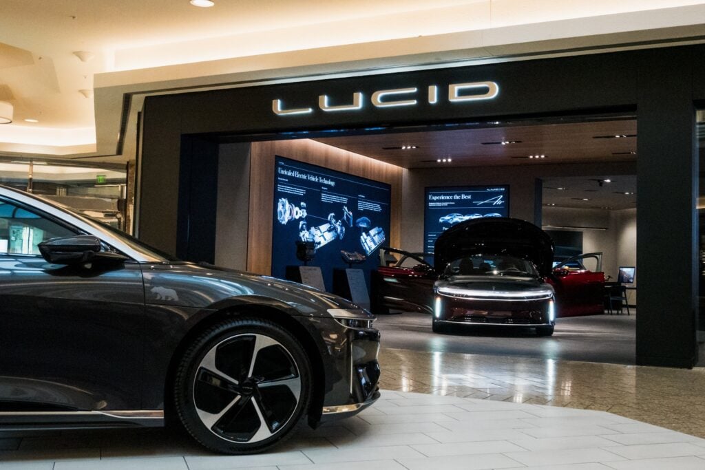 Lucid Stock Gains on Bolt Deal To Deploy Autonomous Vehicles