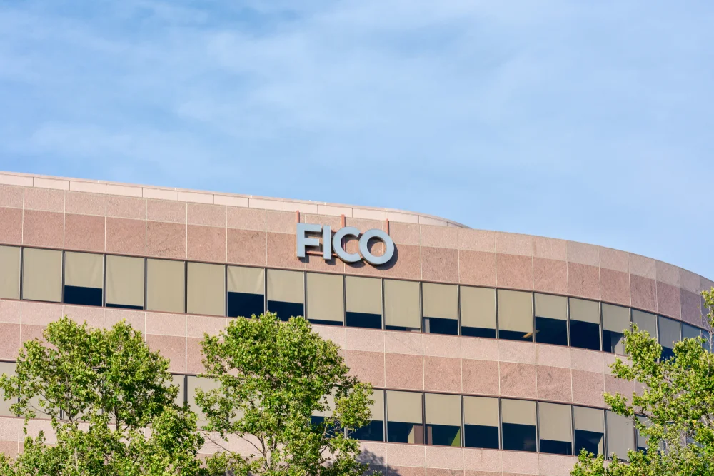 Will Fair Isaac's FICO Score Lose Market Share Due To VantageScore?